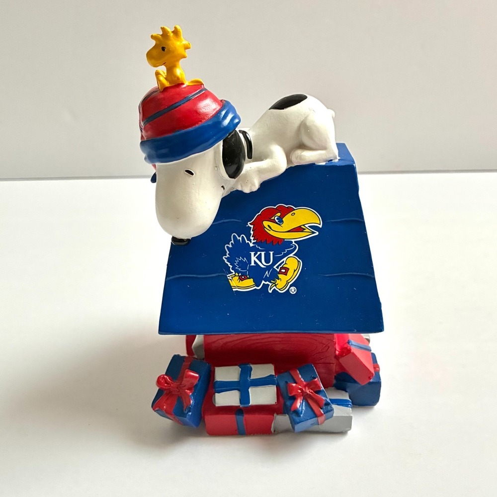 Peanuts Sports Snoopy's Doghouse KU Jayhawks Holiday Kansas University - Picture 2 of 12